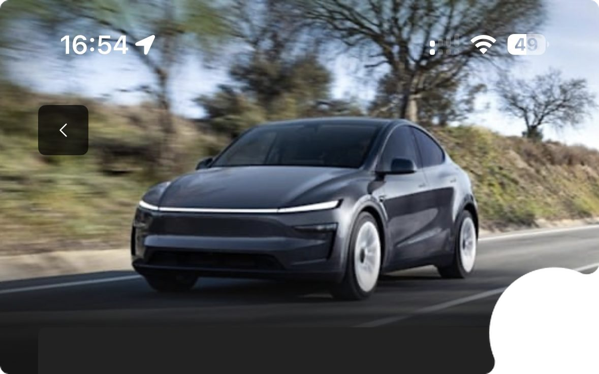 Capture Tesla montrant le parrainage Model Y avec 1 000 km de Supercharge gratuite